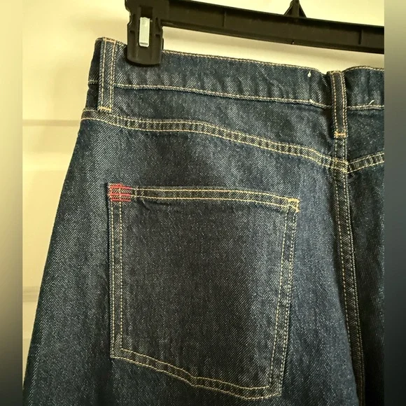 NWOT BDG Classic Blue Denim wide leg Jeans in dark wash - Picture 7 of 8